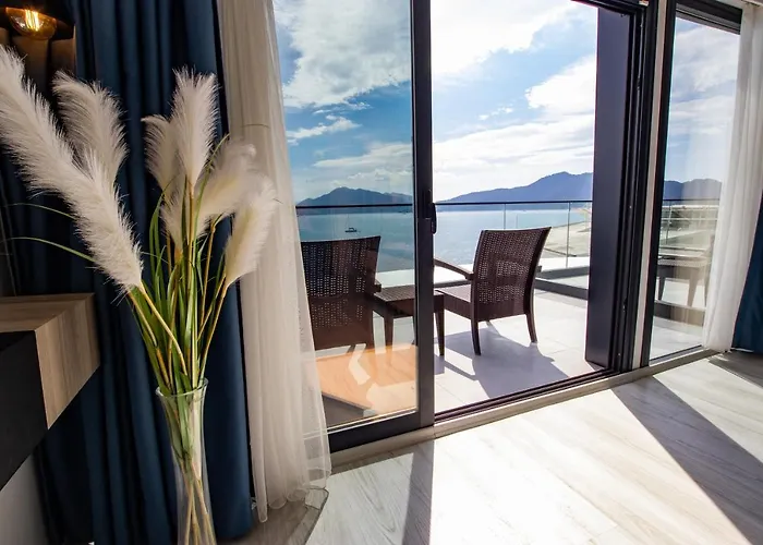 Hotell Class Unique 4*