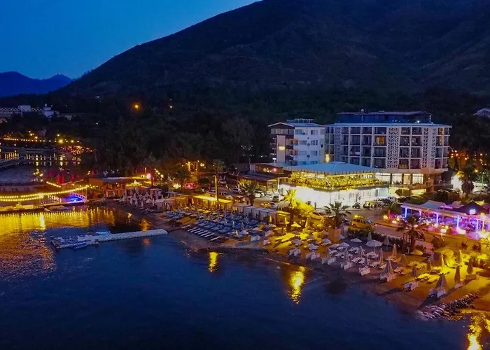 Hotell Class Unique 4*