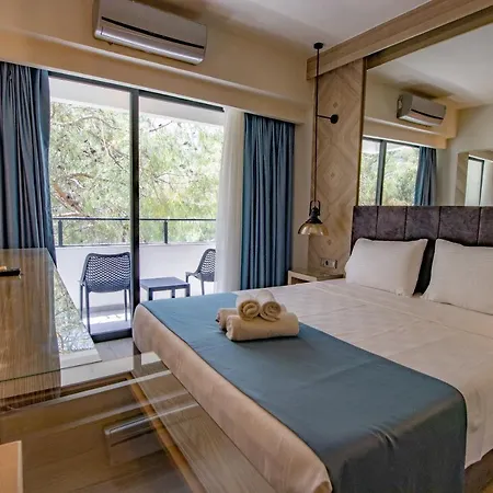 Class Unique Hotel 4*