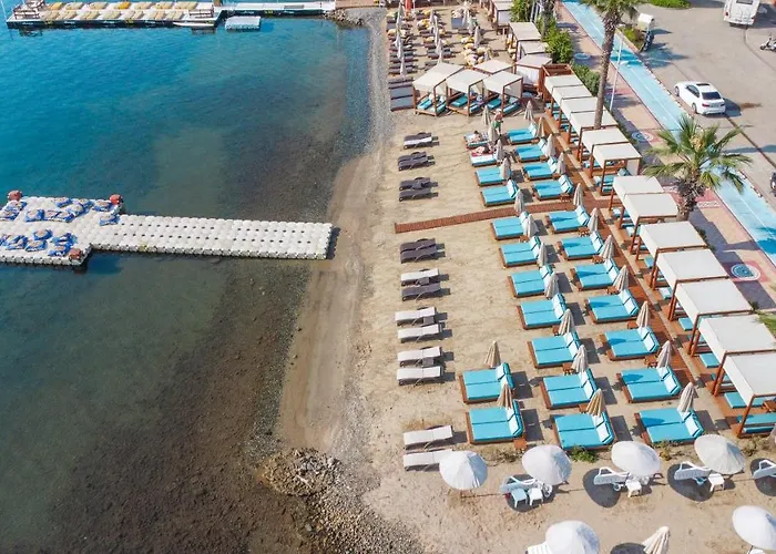 Hotel Class Unique 4*