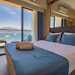 Class Unique Hotel